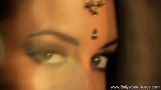 Beautiful Erotic kinky MILF Indian